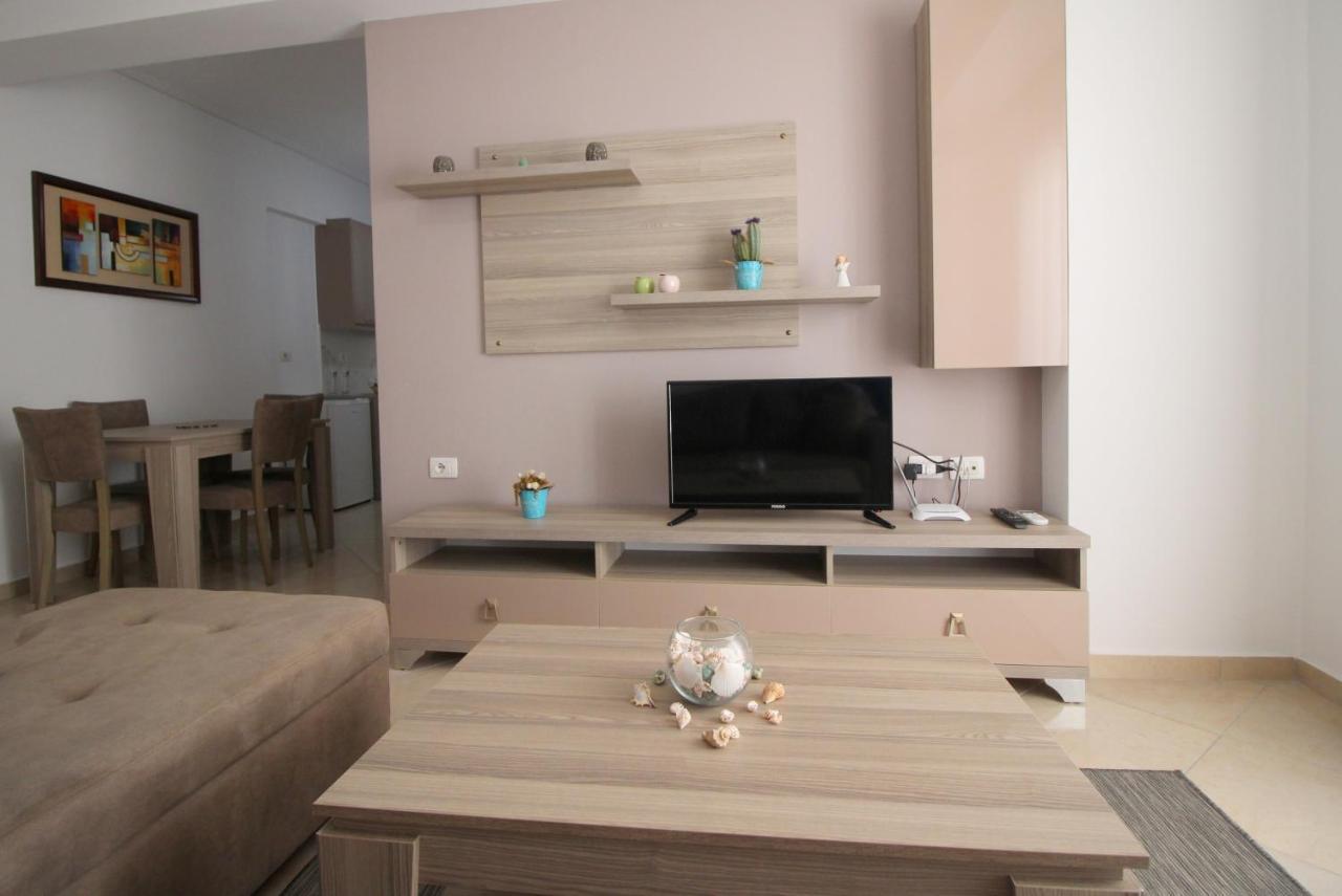Atlantis Apartments Sarande Exterior photo