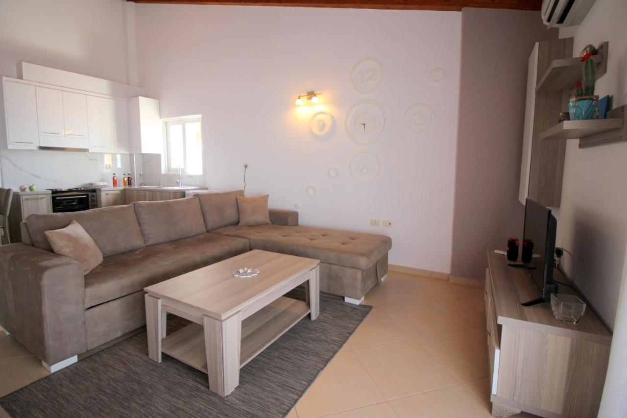 Atlantis Apartments Sarande Exterior photo